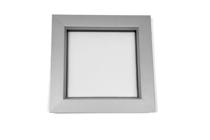 Isolerglas fönster 240x240 med ram